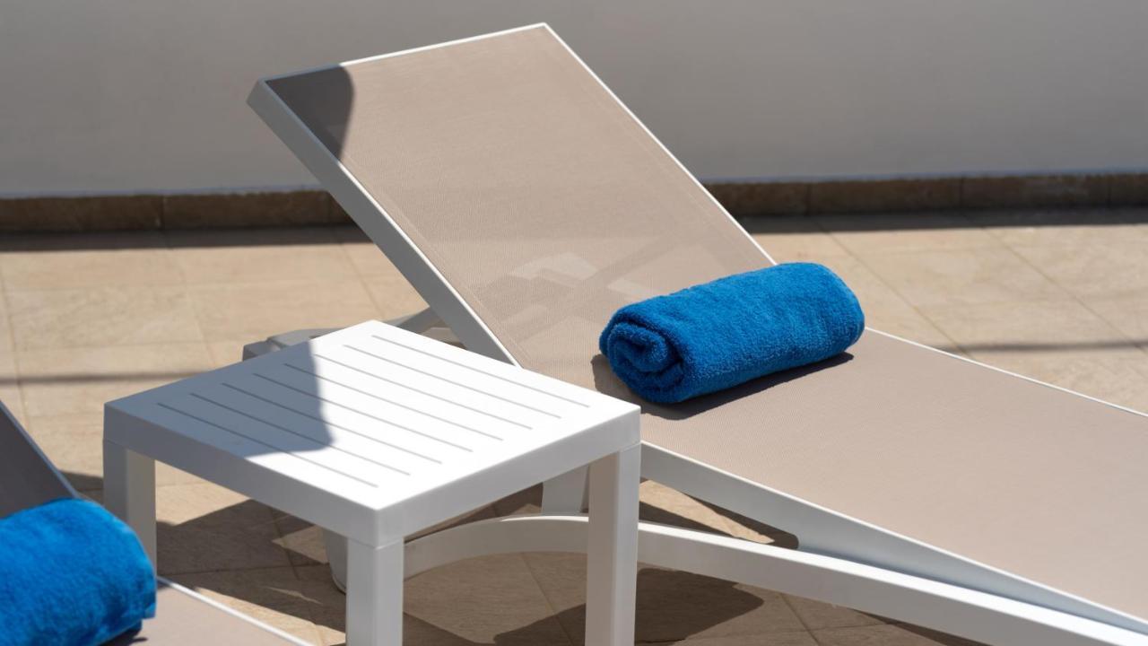 Dona Beach Resort Perissa  Exterior photo